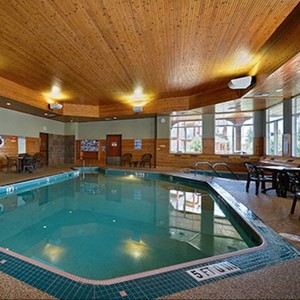 Comfort Suites Canal Park | Canal Park, Duluth Hotel