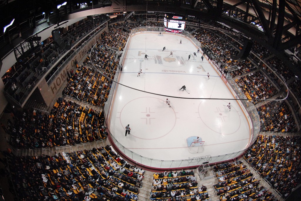 AMSOIL Arena UMD Hockey & Concert Venue