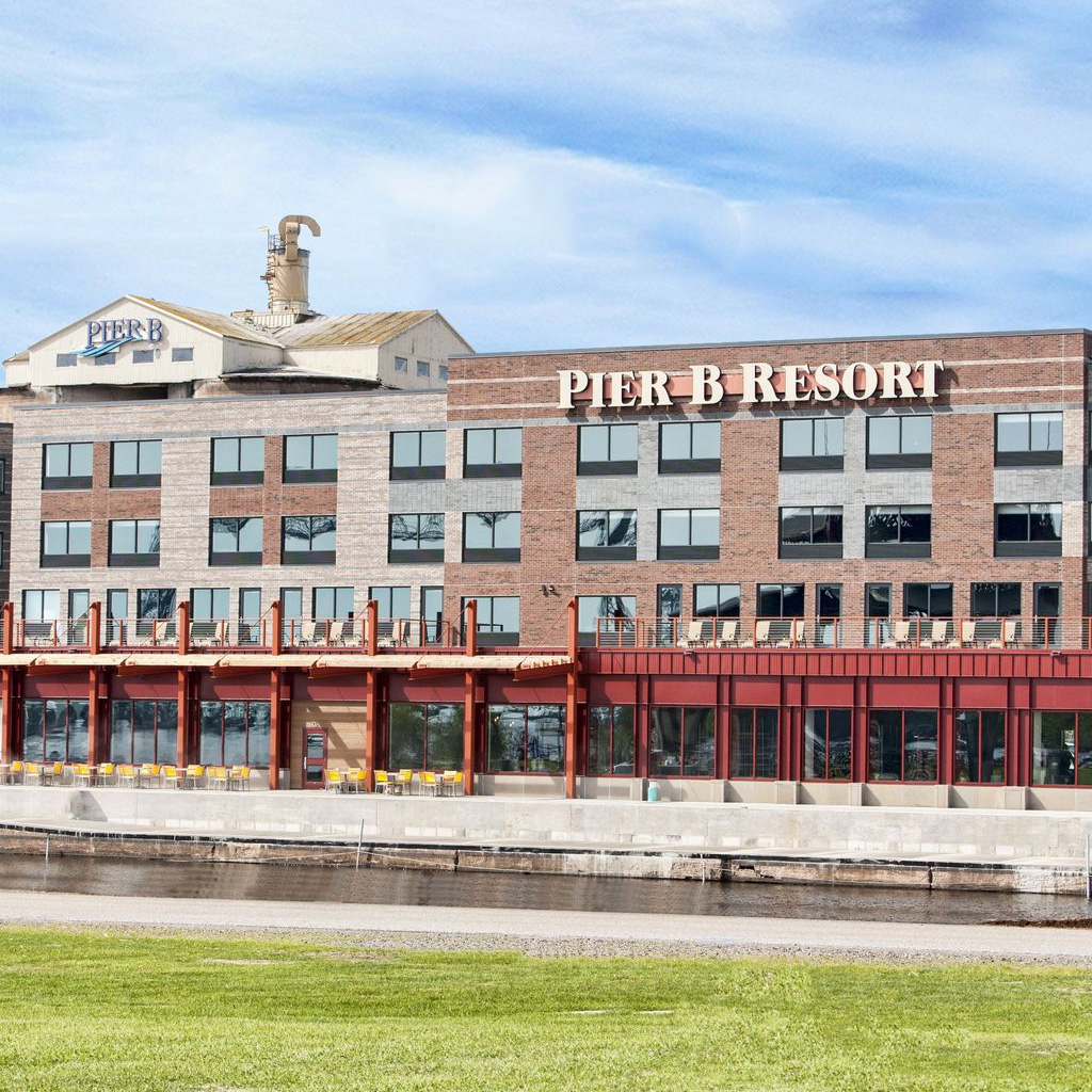 Pier B Resort Duluth, Minnesota Hotel on the Harbor