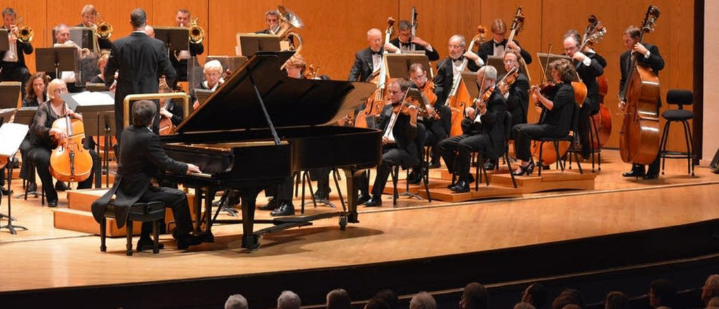 Find events and information about the Duluth-Superior Symphony Orchestra at CanalPark.com.